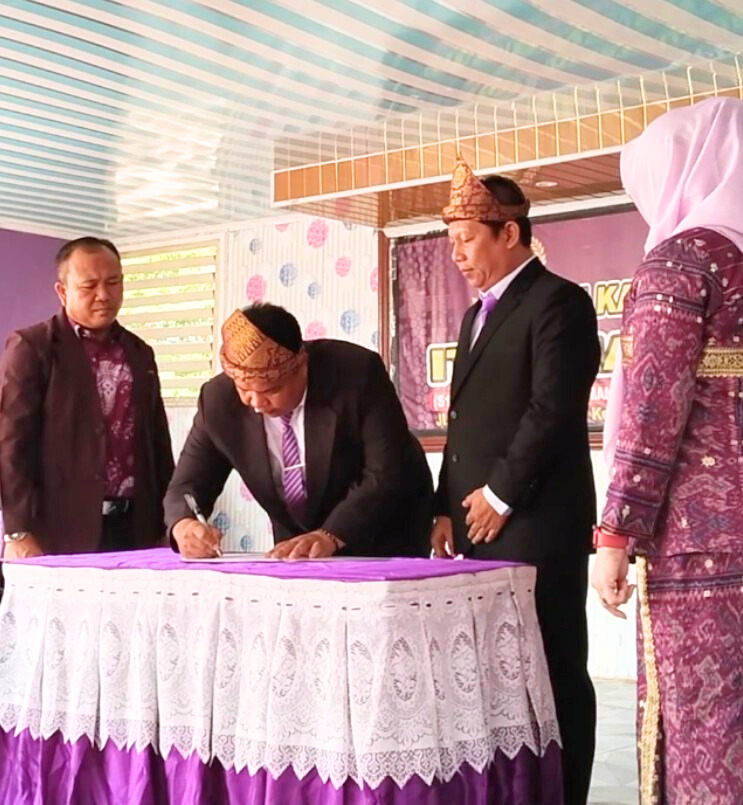 Rektor dan Pejabat Struktural Baru ITB Bina Sriwijaya Palembang Resmi Dilantik! Rektor dan Pejabat Struktural Baru ITB Bina Sriwijaya Palembang Resmi Dilantik!